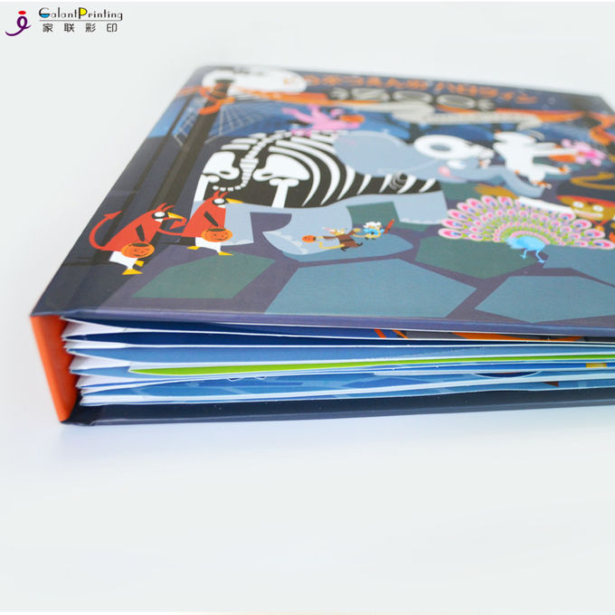 ハードカバー3dの子供によっては物語の本の注文の印刷の光沢のあるラミネーションが現れます