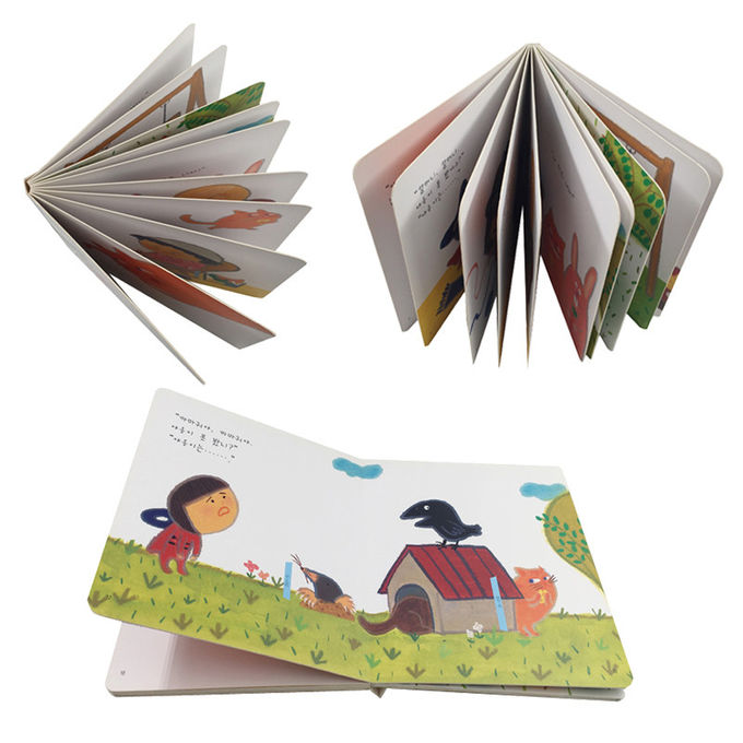 子供のための英国動物の漫画の物語の本を印刷し、結合する多彩なハードカバー